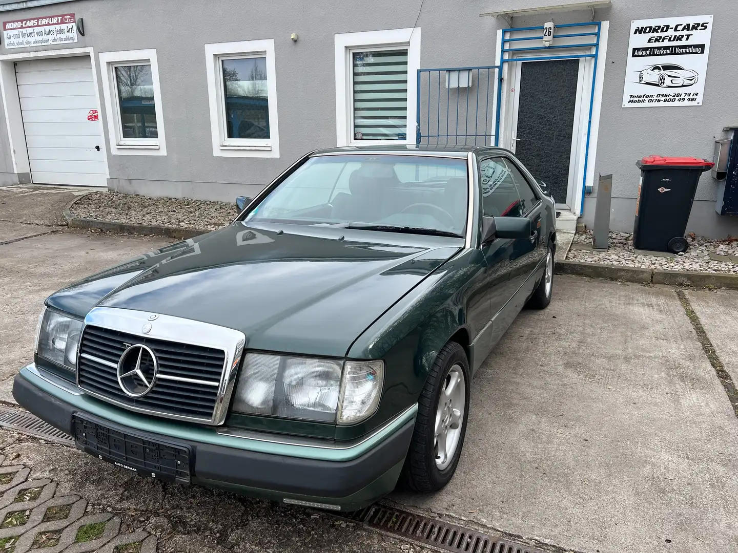 Mercedes-Benz CE 230 124 C*Elektrisches Schiebedach* Verde - 1
