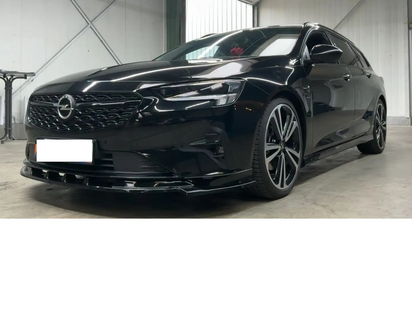 Opel Insignia OPC-Line Ultimate 4x4 BOSE HUD LED AHK Schwarz - 1