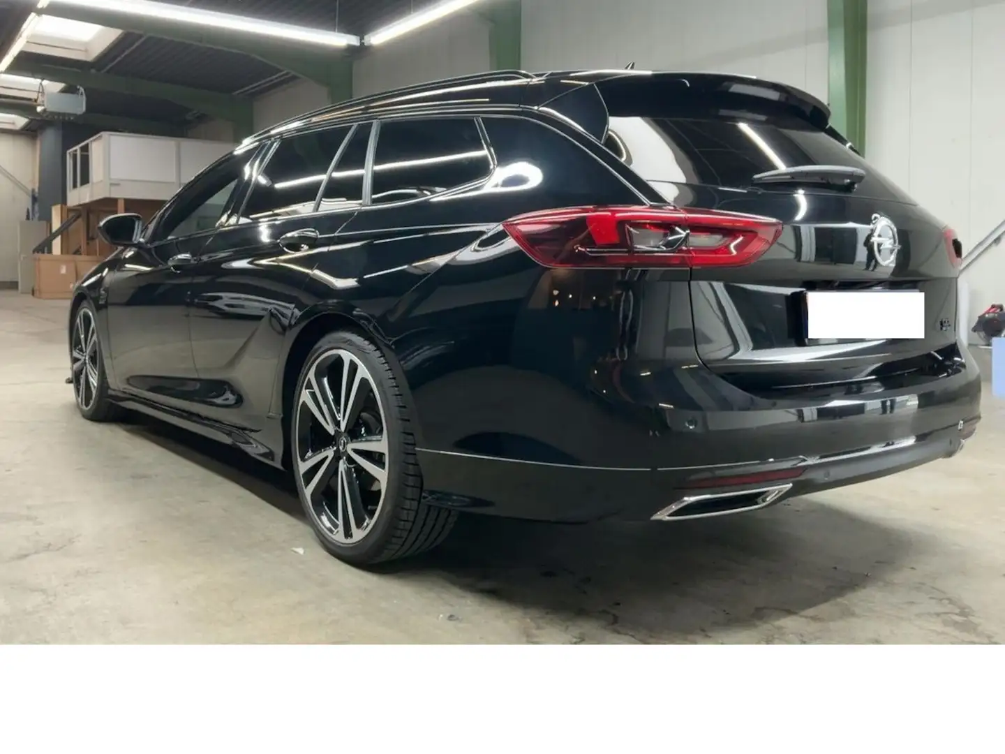 Opel Insignia OPC-Line Ultimate 4x4 BOSE HUD LED AHK Schwarz - 2