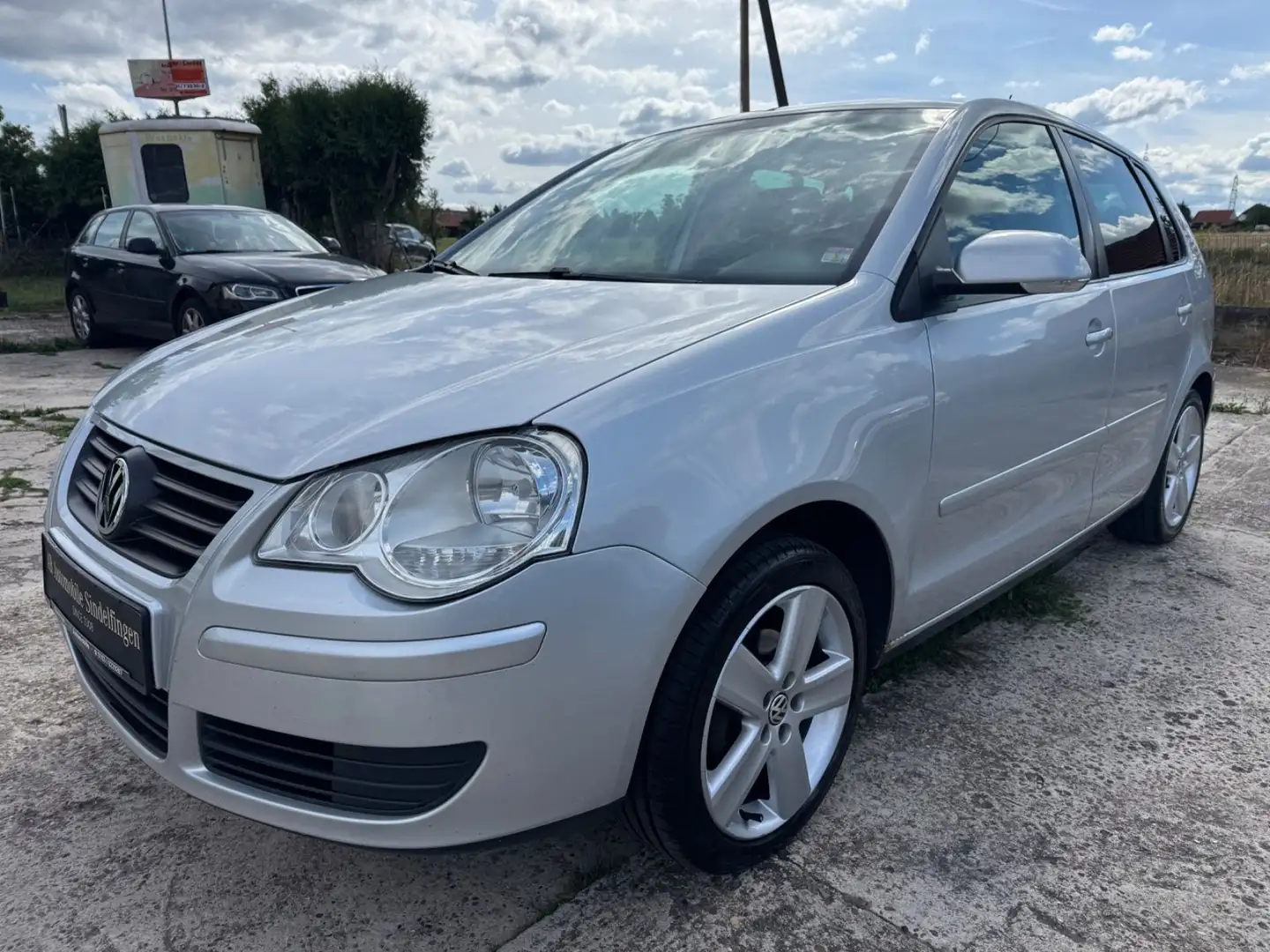 Volkswagen Polo IV Silver Edition 1.4 Automatik*1.HAND* Plateado - 1