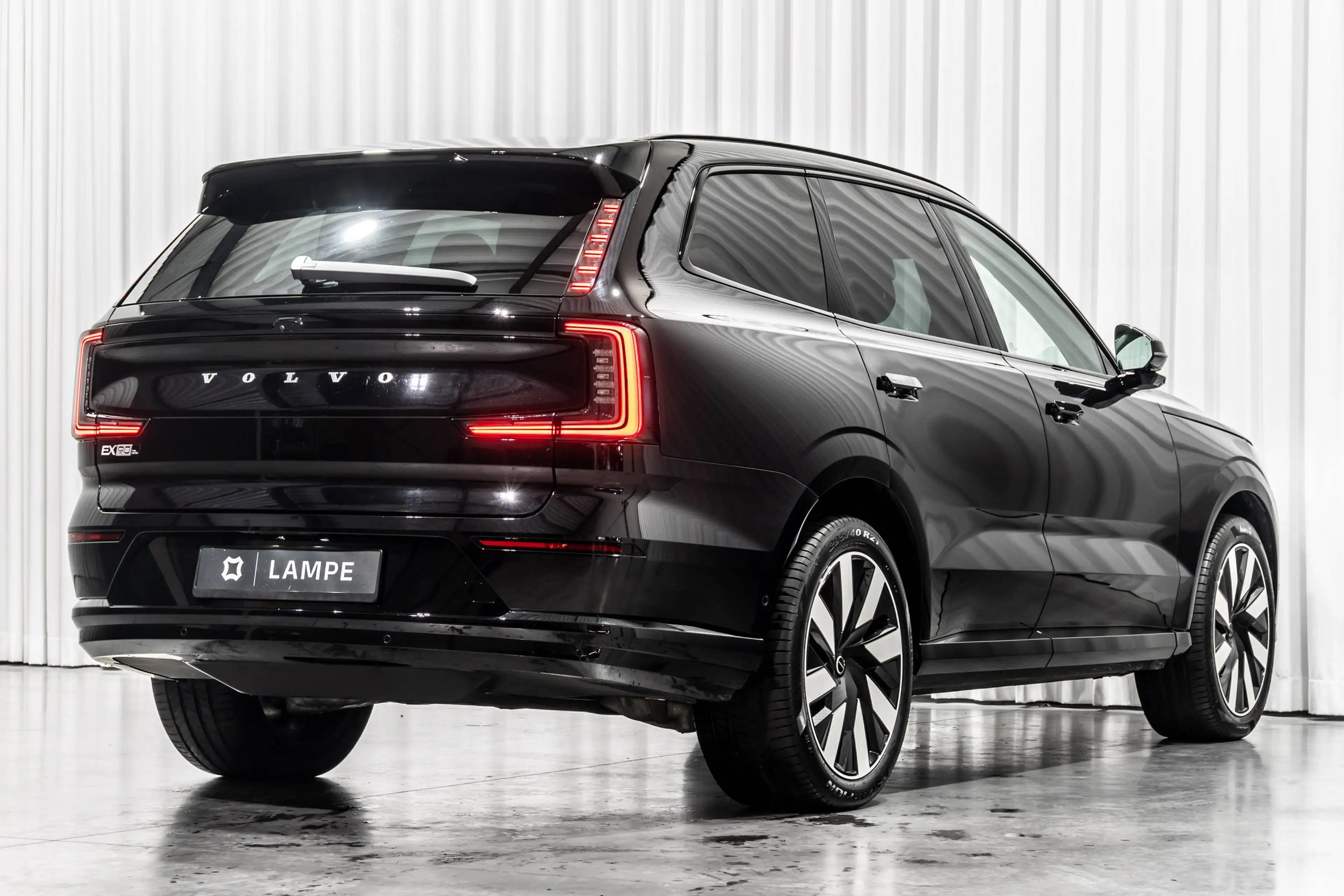 Volvo EX90 Twin Motor AWD Ultra 7pl Bowers&Wilkins Massage Pano HUD — photo 8