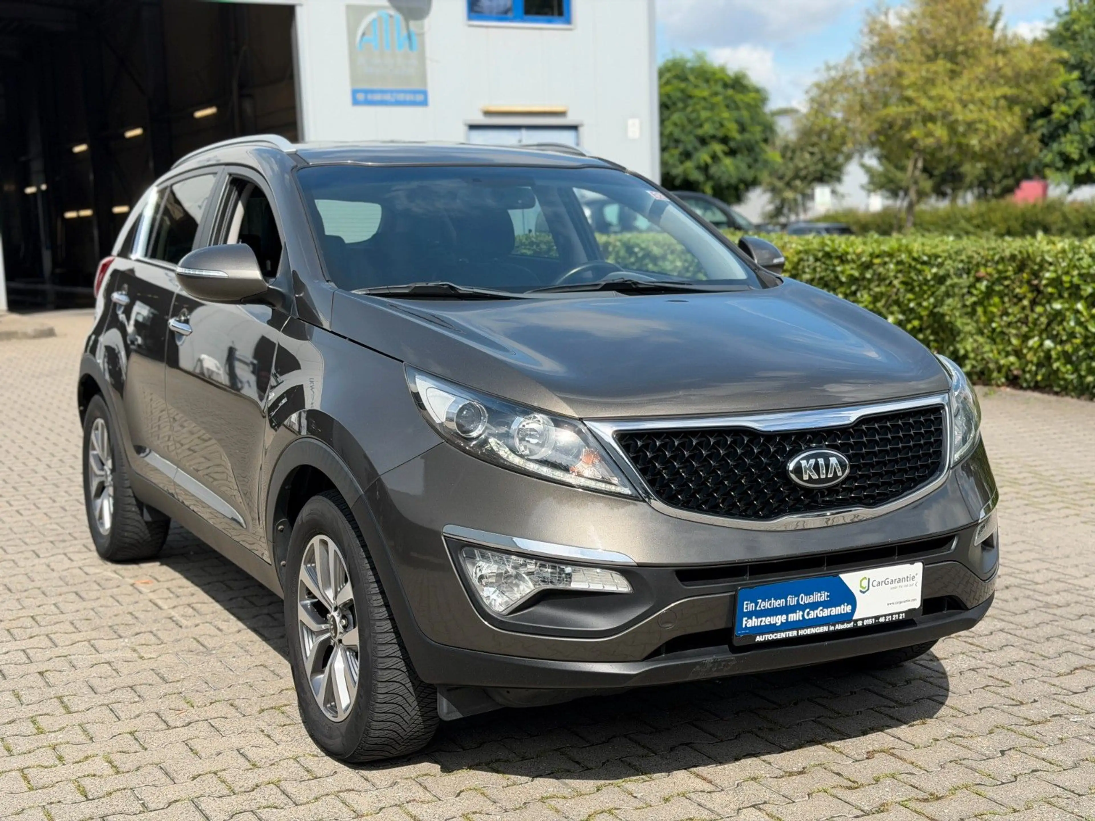 Kia Sportage Attract 2WD Garantie *Leder*Navi*Kamera — photo 5