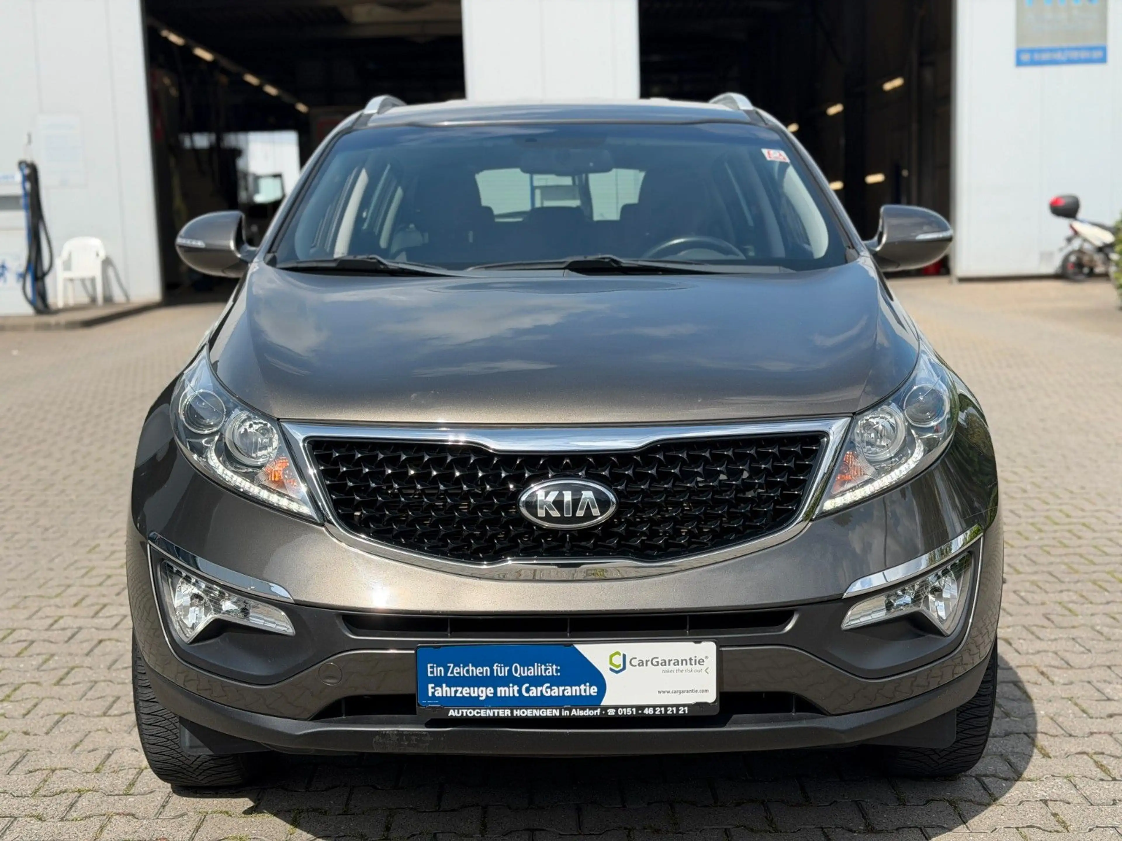 Kia Sportage Attract 2WD Garantie *Leder*Navi*Kamera — photo 4