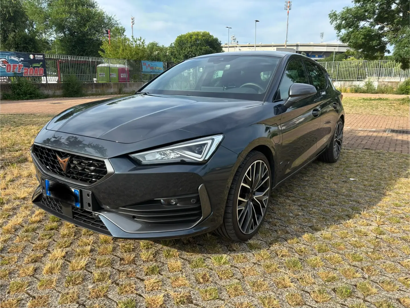 CUPRA Leon 1.4 e-hybrid VZ 245cv / garanzia fino al 2028 - 1