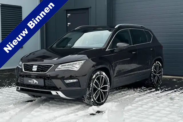 SEAT Ateca 2.0 TSI 190pk 4DRIVE Business Intense PANO TREKHAA