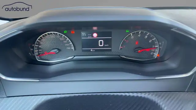 Peugeot 208 view 12