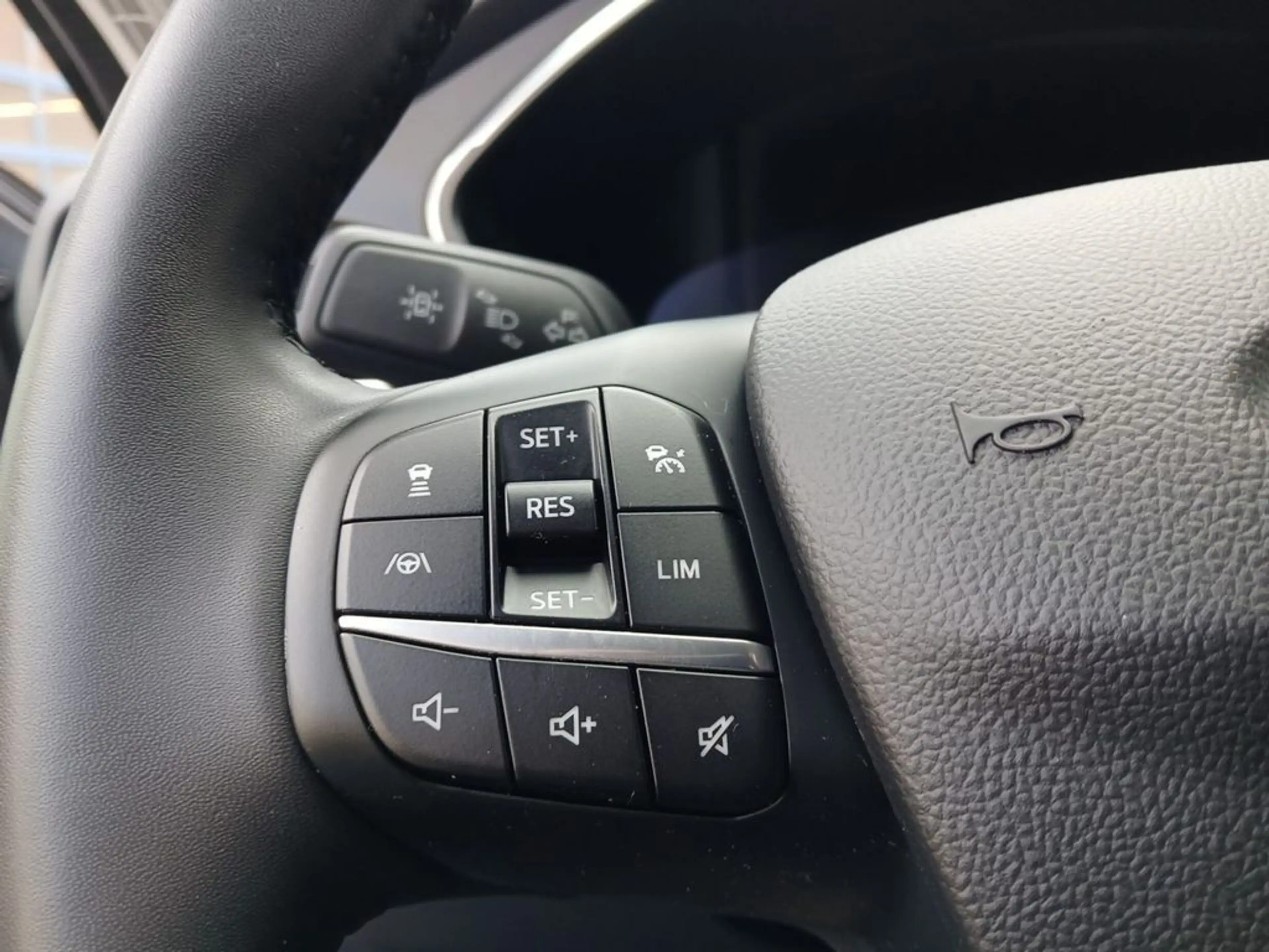 Ford Kuga KUGA Titanium 2,0 Diesel Automatik — photo 12
