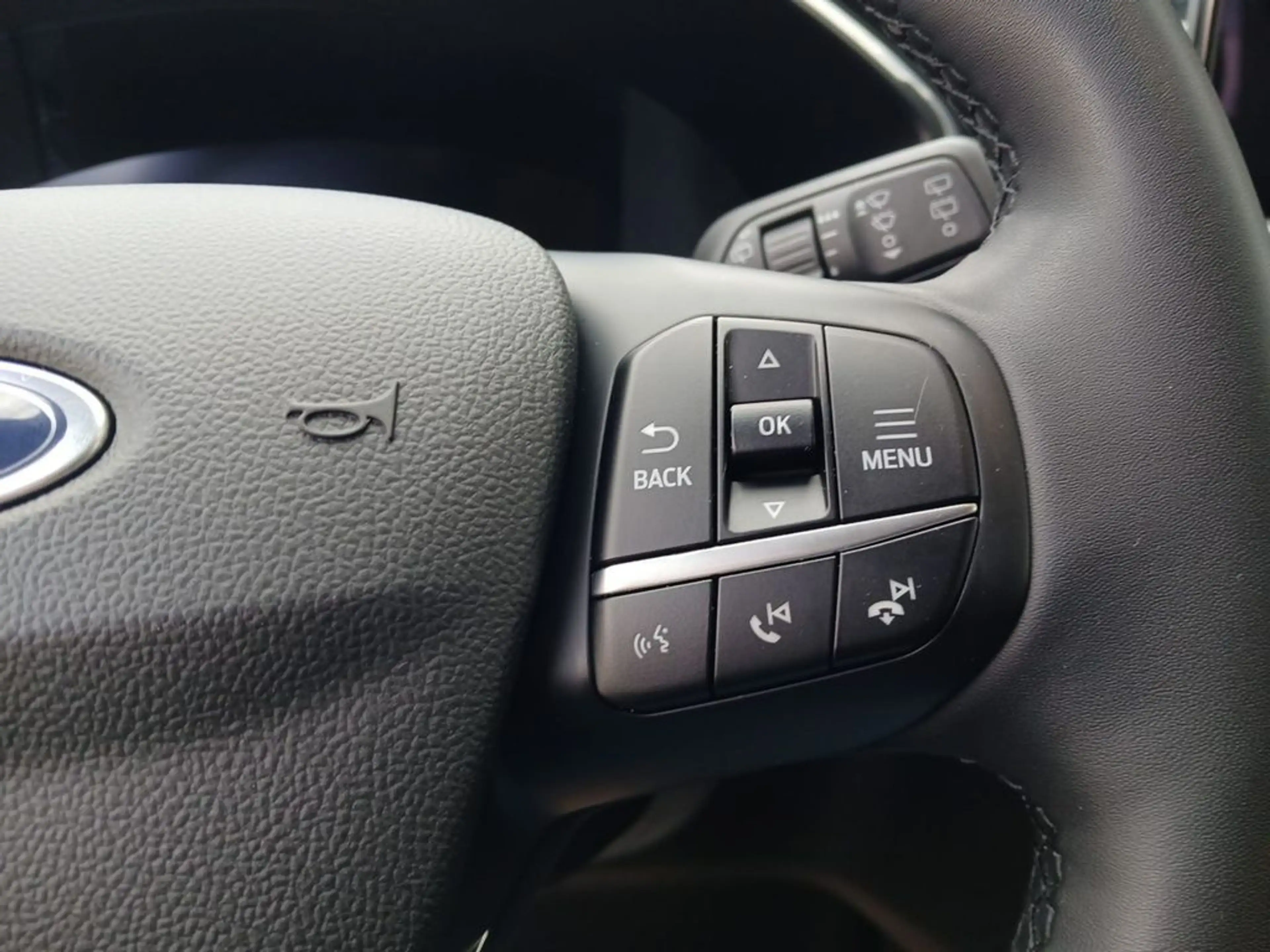 Ford Kuga KUGA Titanium 2,0 Diesel Automatik — photo 13