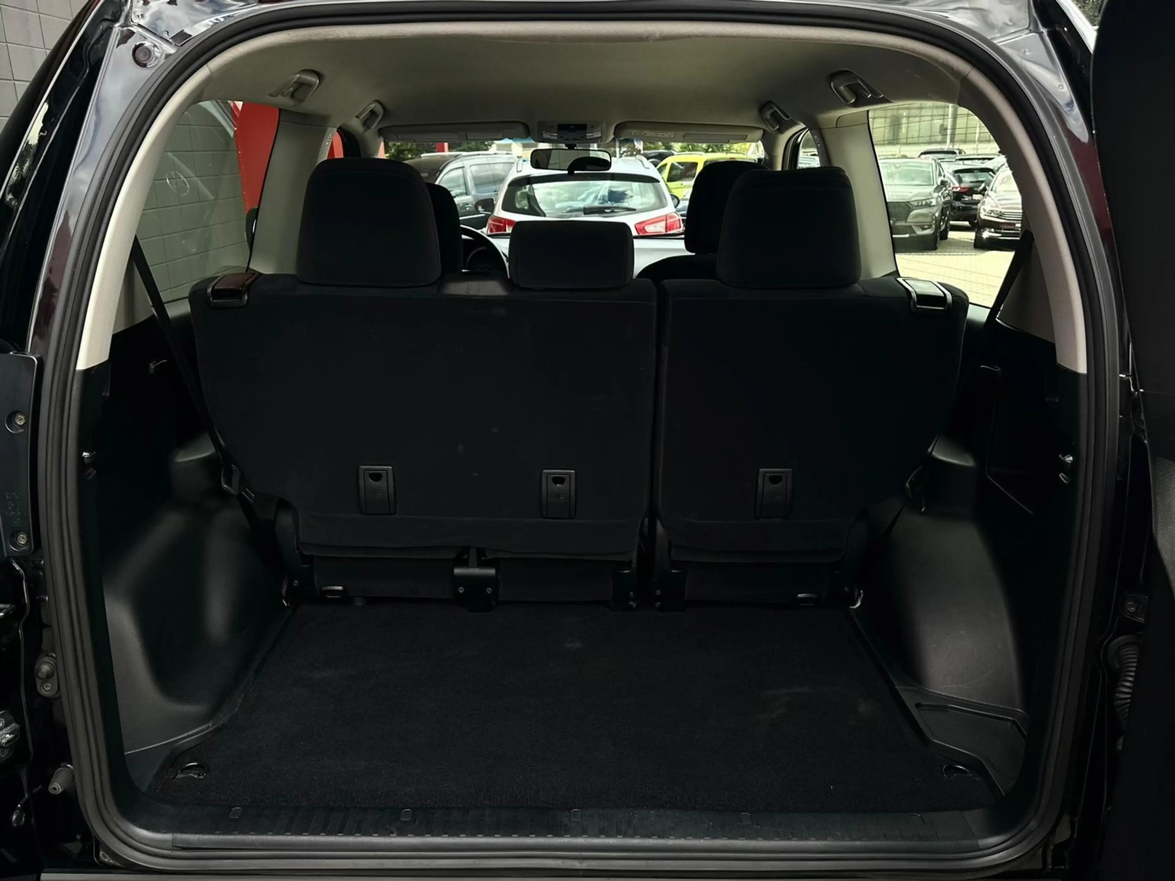 Toyota Land Cruiser 3.0D-4D 4WD SH#AHK#TEMPO#CAM#KEYLES — photo 7