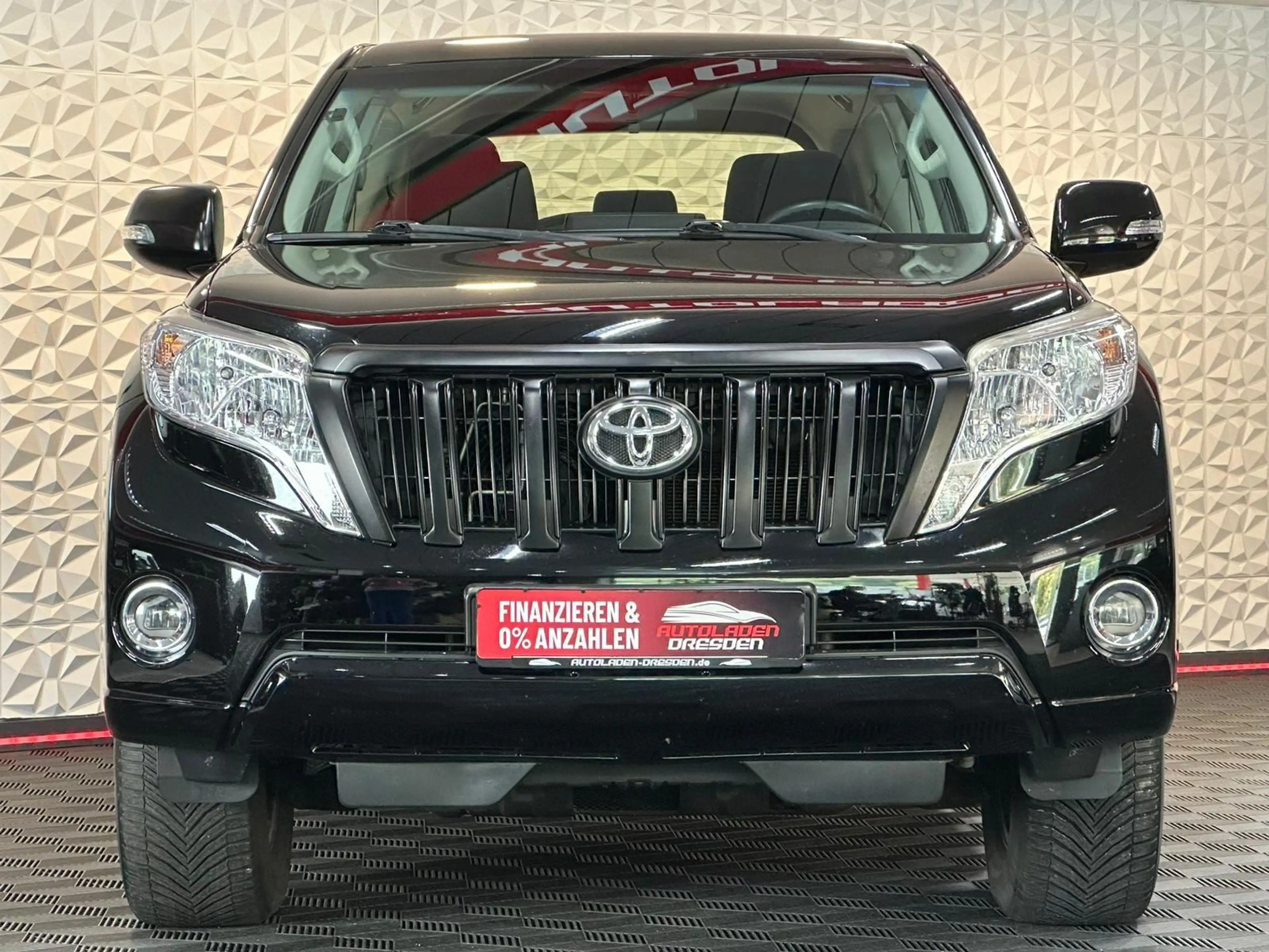 Toyota Land Cruiser 3.0D-4D 4WD SH#AHK#TEMPO#CAM#KEYLES — photo 3