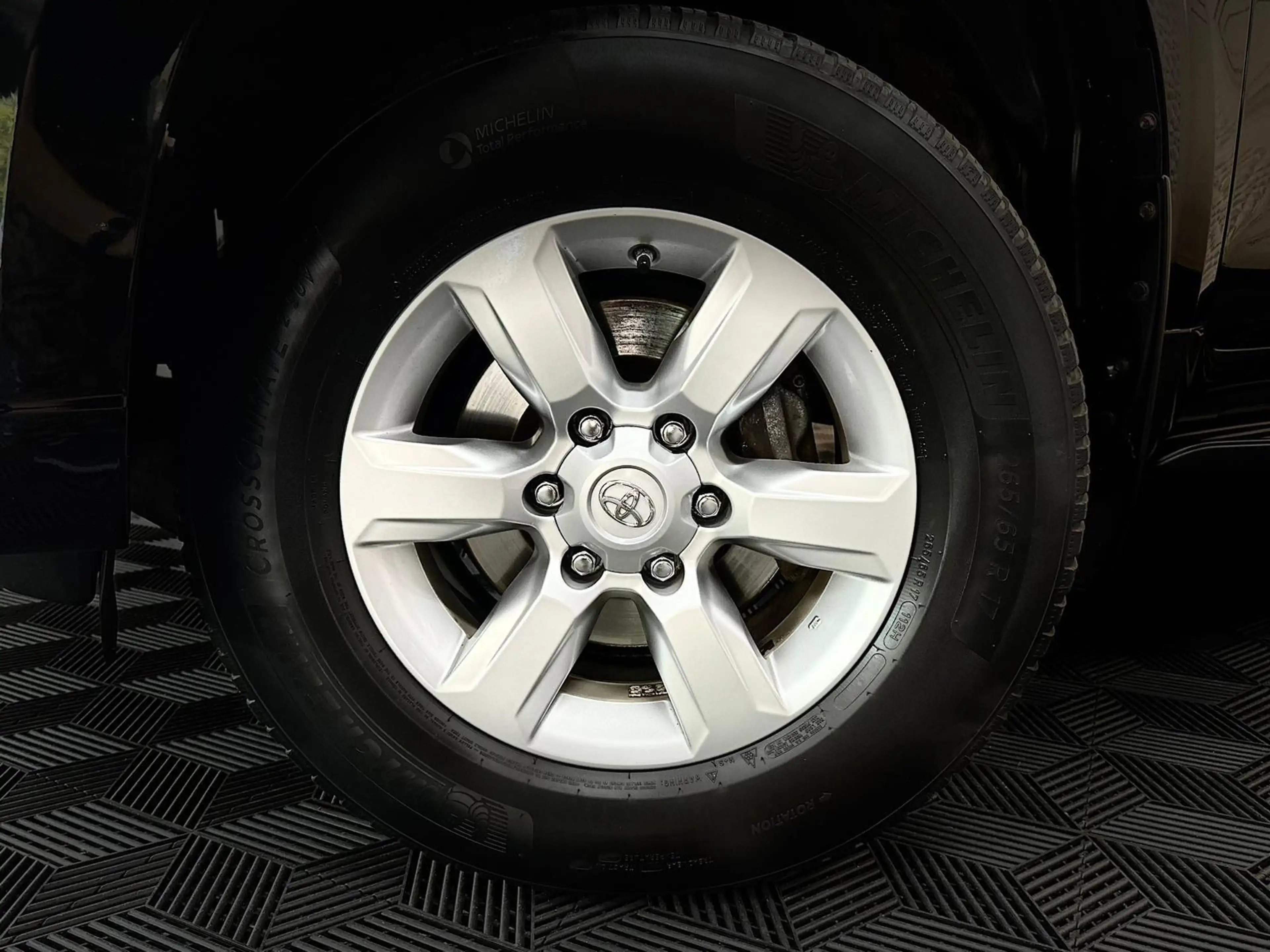 Toyota Land Cruiser 3.0D-4D 4WD SH#AHK#TEMPO#CAM#KEYLES — photo 11