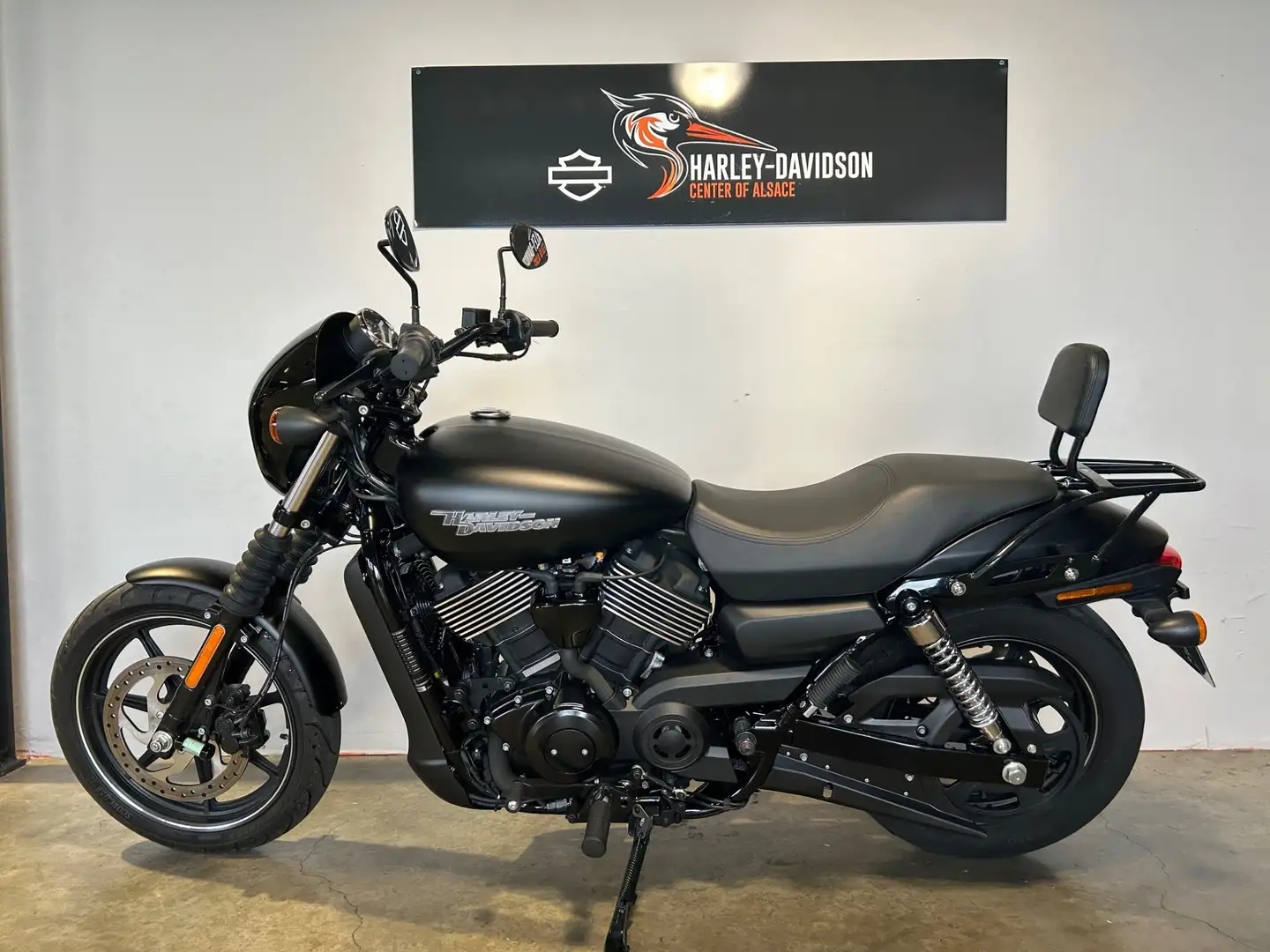 Harley-Davidson Street 750 Noir - 2
