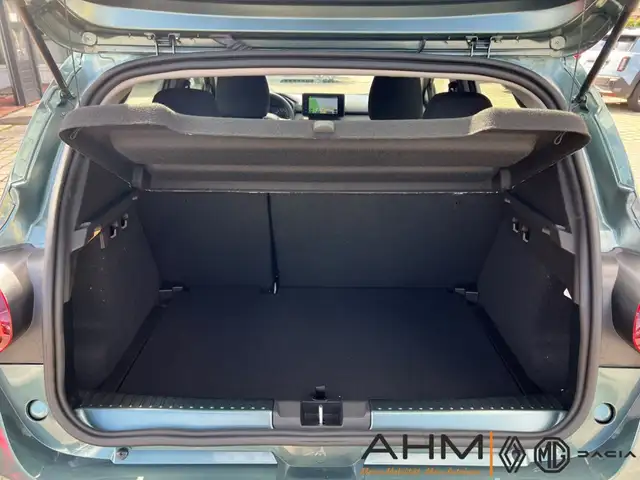 Dacia Sandero Stepway view 9