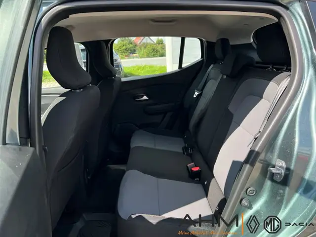 Dacia Sandero Stepway view 12