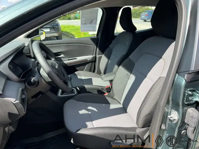 Dacia Sandero Stepway view 11