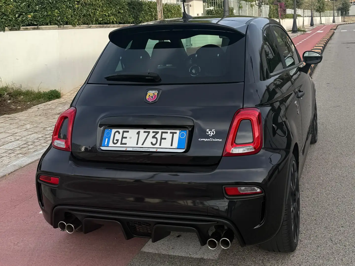 Abarth 595C 595C 2016 1.4 t-jet Competizione 180cv my19 Nero - 1