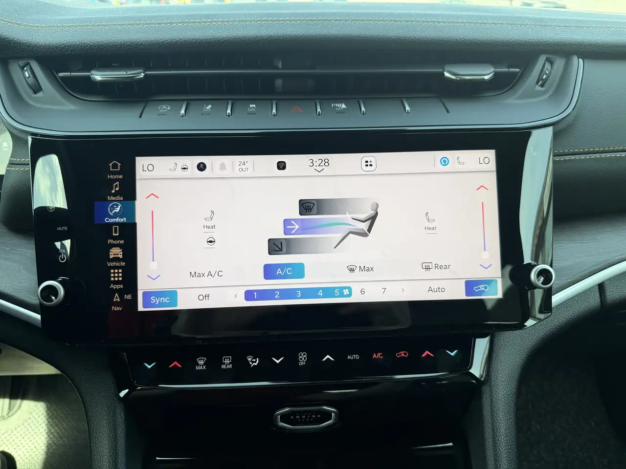 Jeep Grand Cherokee 2026 — фото 22