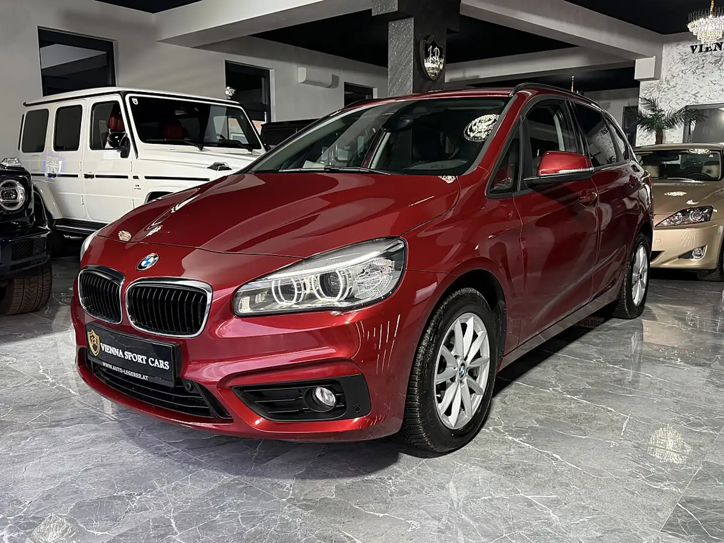 BMW 216 d Active Tourer Advantage Aut.*Wenig-KM*1.Besitz* Rot - 2