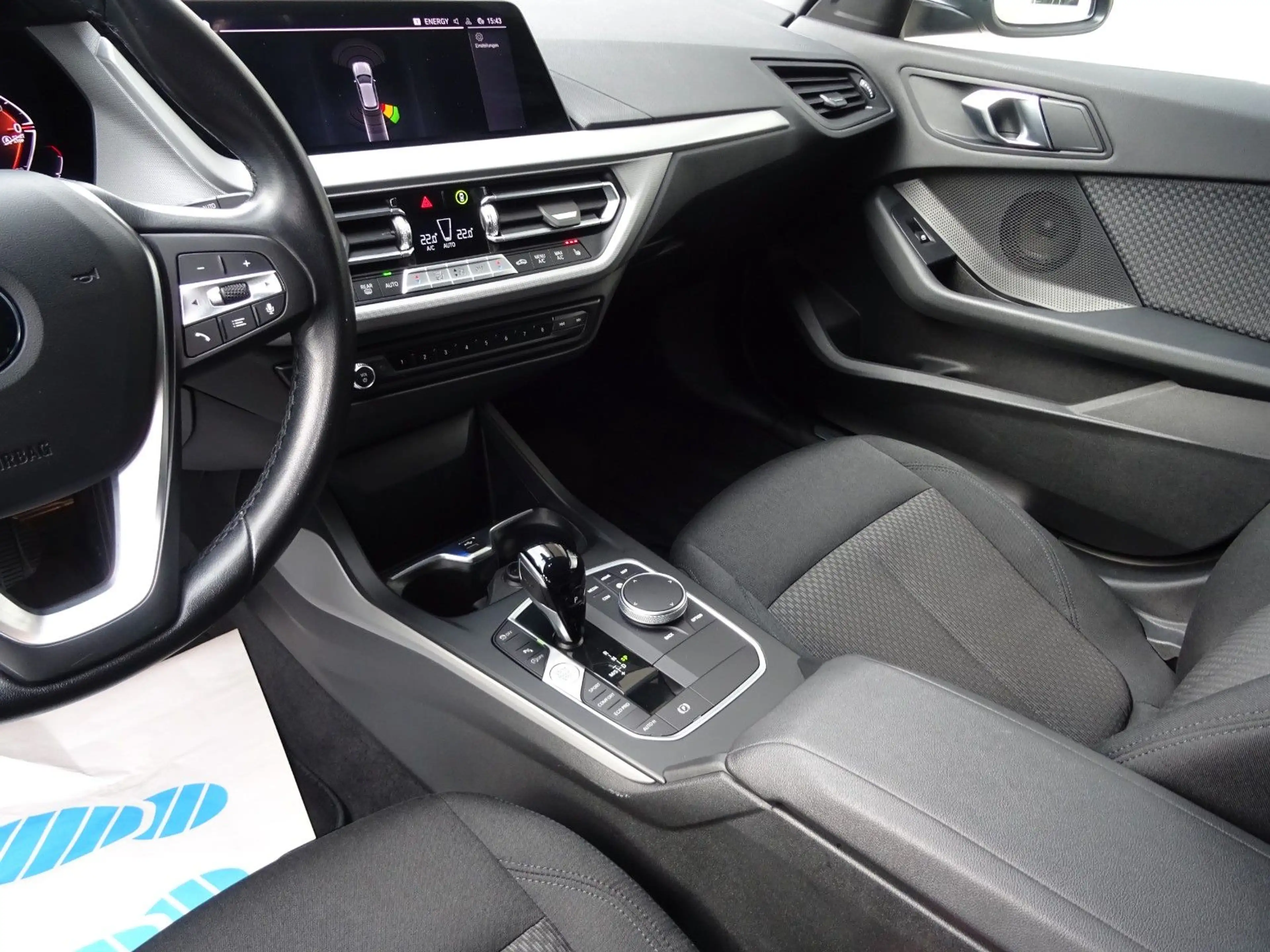 BMW 118 i Aut Advantage Navi LC Pro LED Alu HeckklAut — photo 11