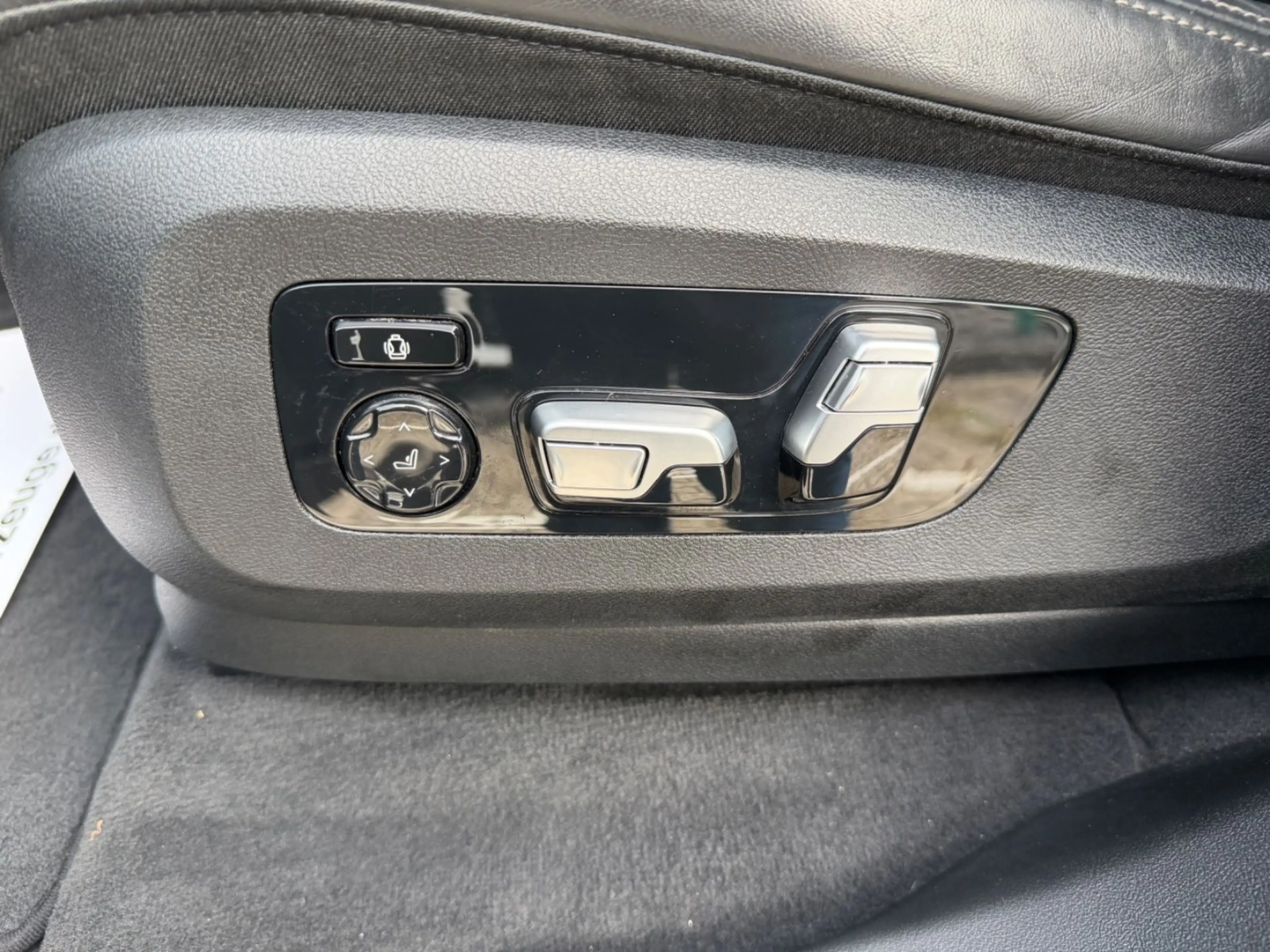 BMW X7 xDrive M50 d VOLLAUSSTATTUNG UNFALLFREI TOP — photo 14