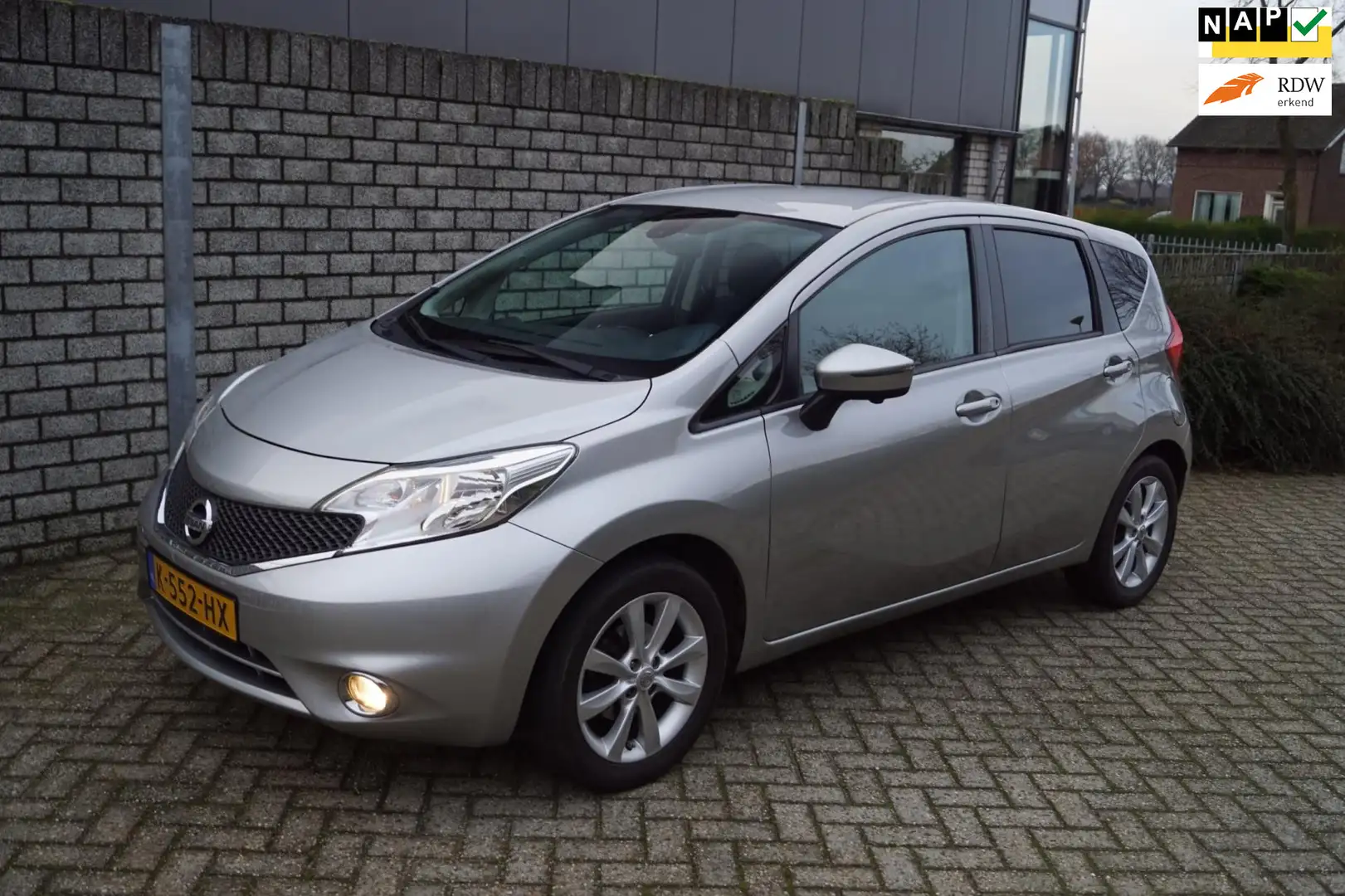 Nissan Note 1.2 DIG-S Tekna Autom Navi Camera Clima Cruise Dod Grigio - 1
