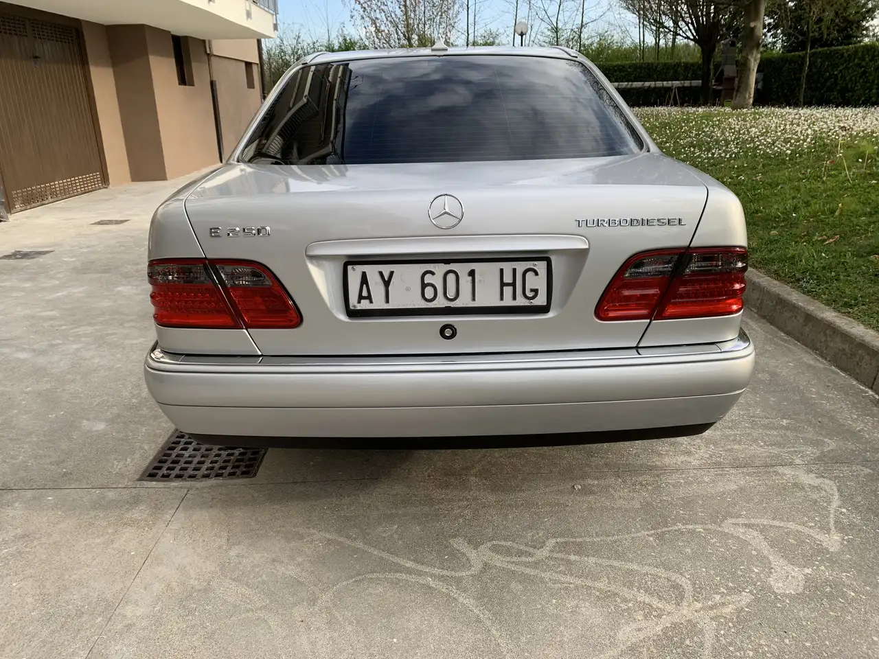 Mercedes-Benz E 250 td Avantgarde, foto 3