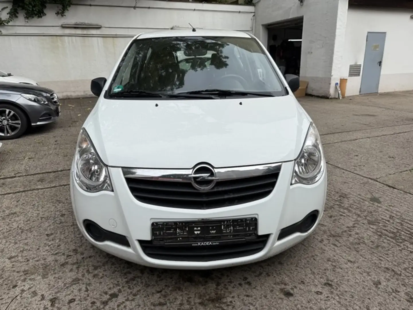 Opel Agila 1.0 1. Hand 5 Turen Weiß - 2