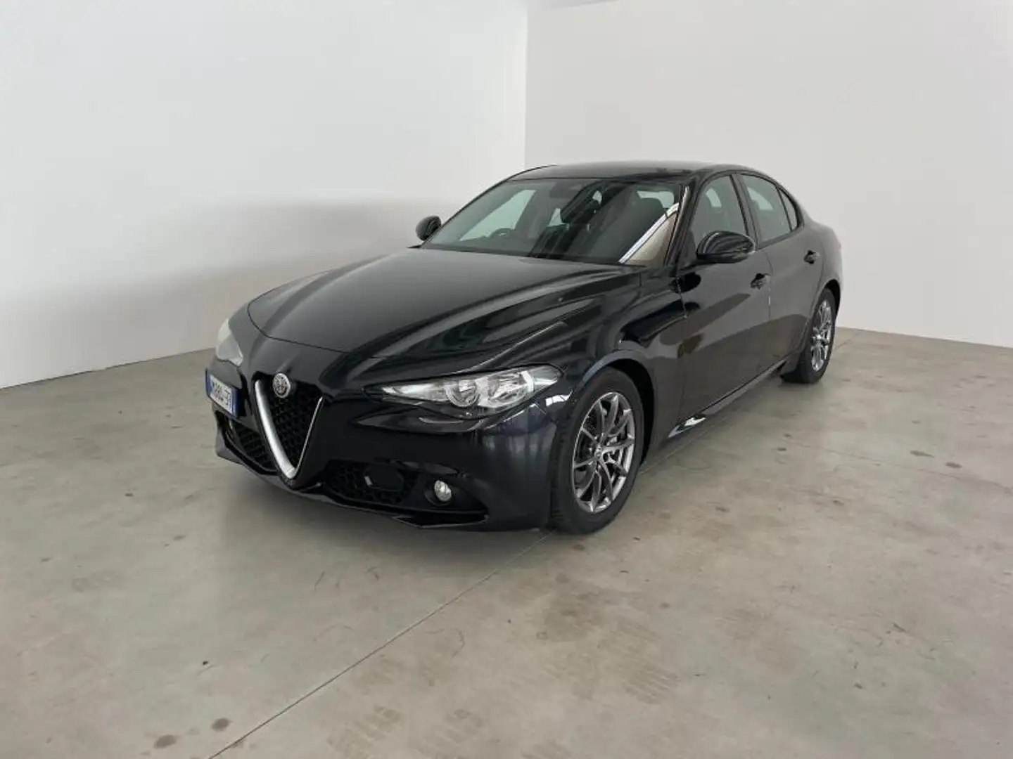 Alfa Romeo Giulia Giulia 2.2 t Giulia 150cv auto - 1