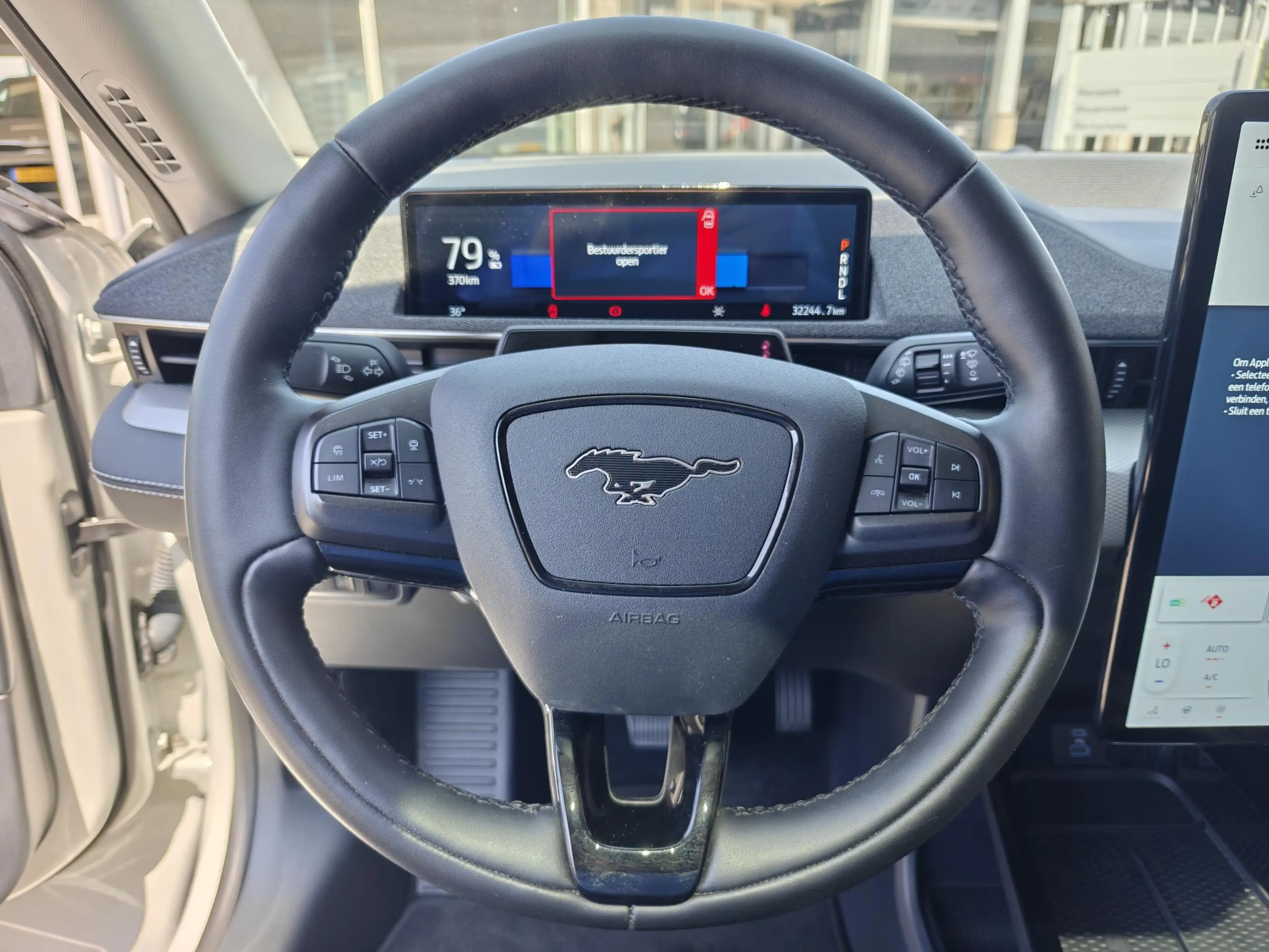 Ford Mustang Mach-E Extended RWD 98 kWh | SOH 95% |Trekhaak   Climate — photo 12