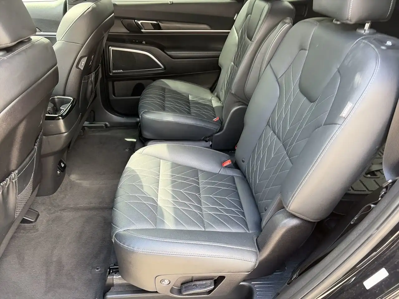 Kia Telluride photo Kia Telluride
