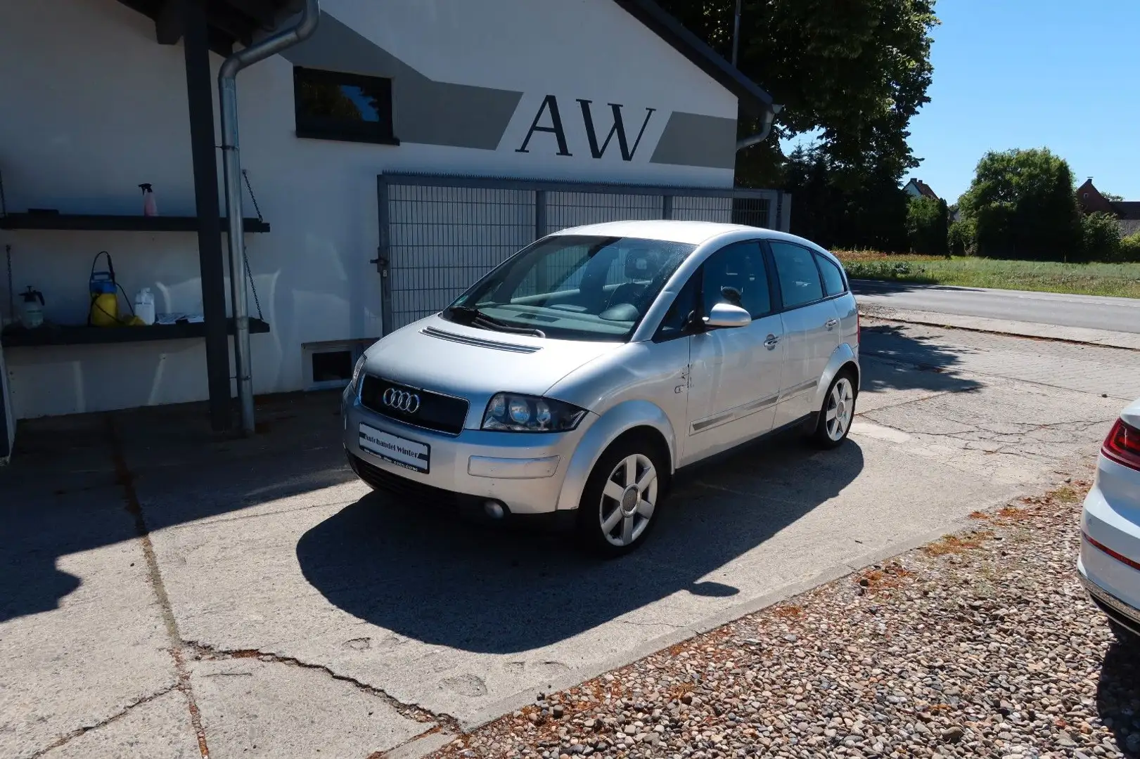 Audi A2 1.4|Euro 4|Klimaautomatik| Plateado - 1