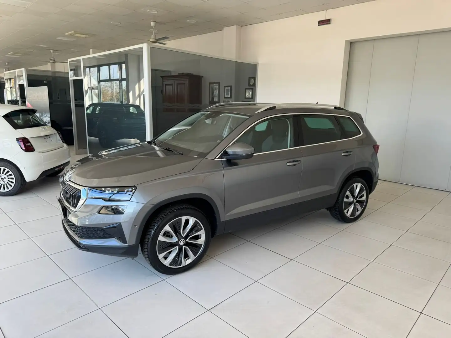 Skoda Karoq Karoq 1.5 TSI ACT DSG Style Grigio - 2