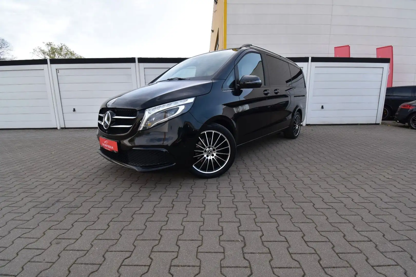 Mercedes-Benz V 250 d AVANTGARDE Edition lang LED 9G RFK Leder Schwarz - 1