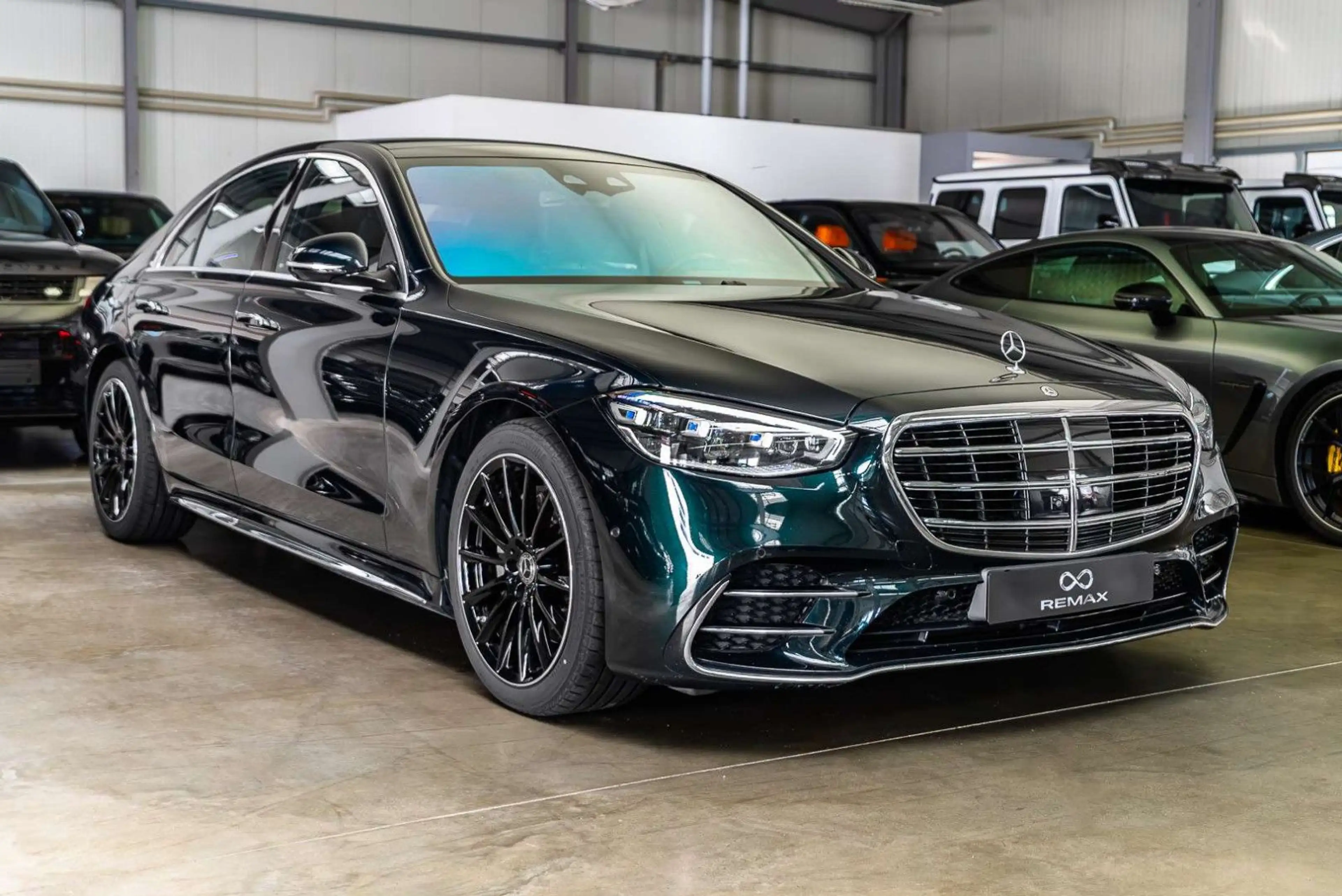 Mercedes-Benz S 450 d 4M AMG Line / Pano / Head-Up / MY 2026 — photo 8