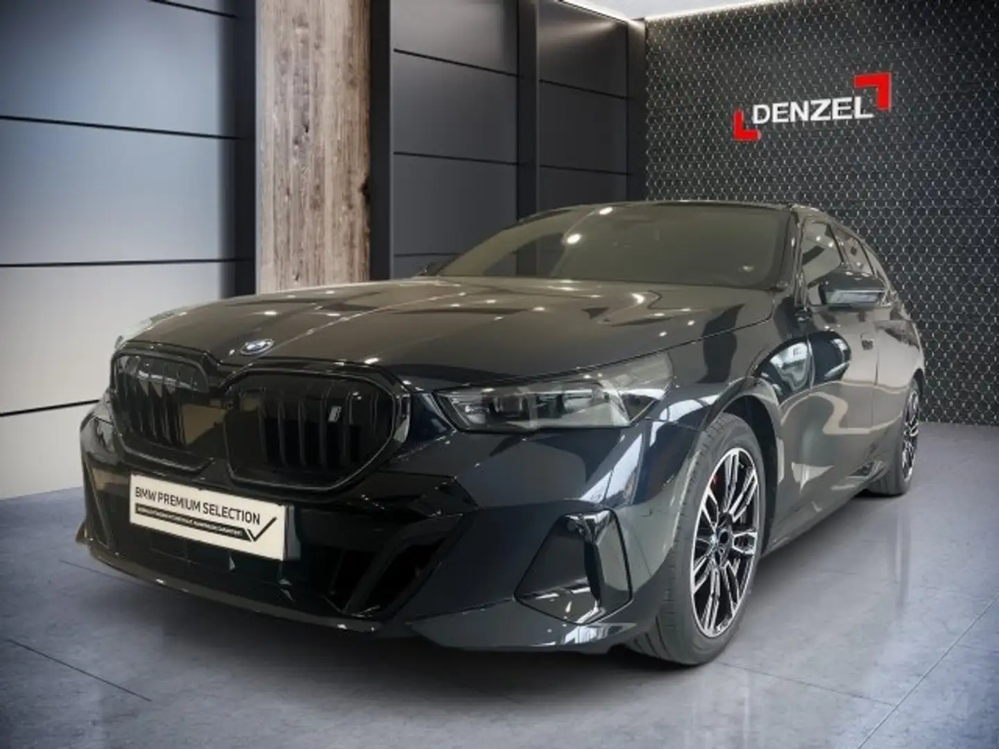 BMW i5 eDrive40 Touring G61 Schwarz - 2
