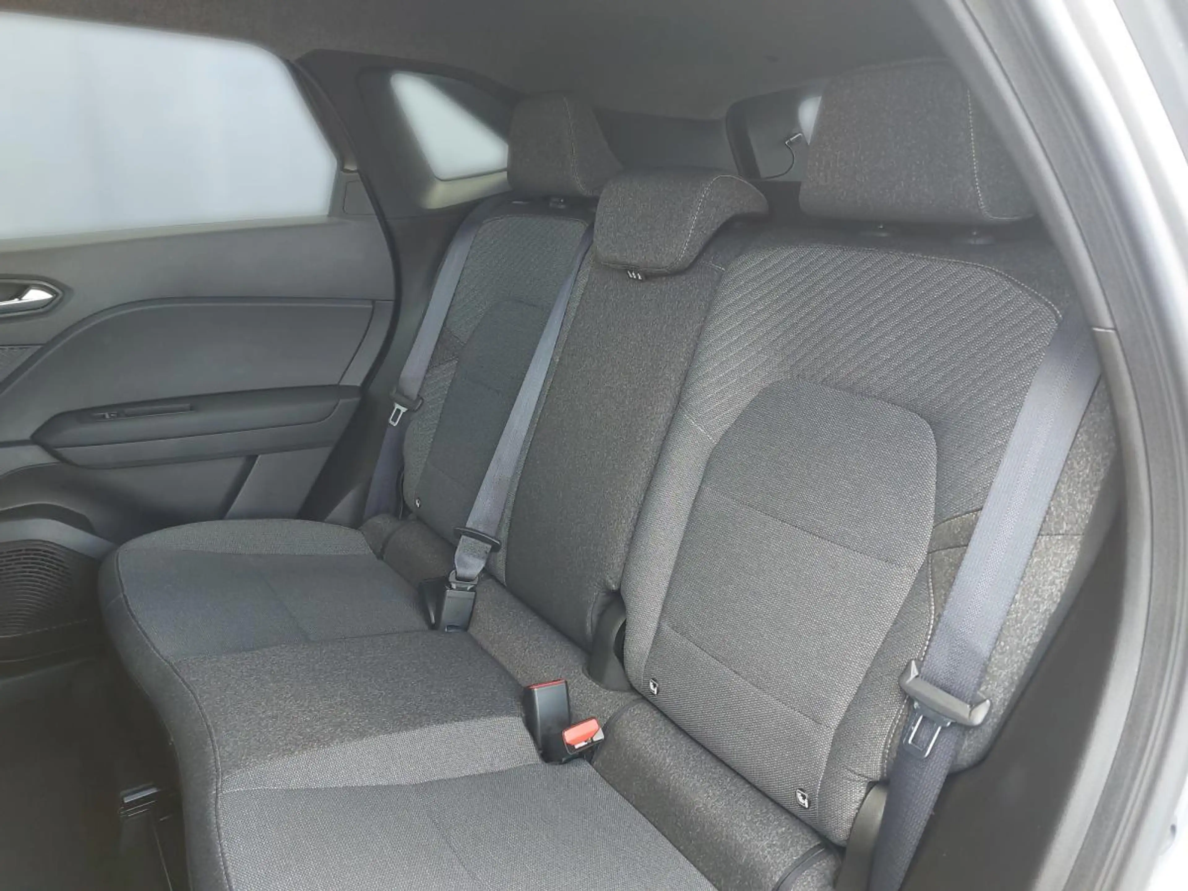 Renault Symbioz Techno Full Hybrid E-Tech 160 (MY25) — photo 11