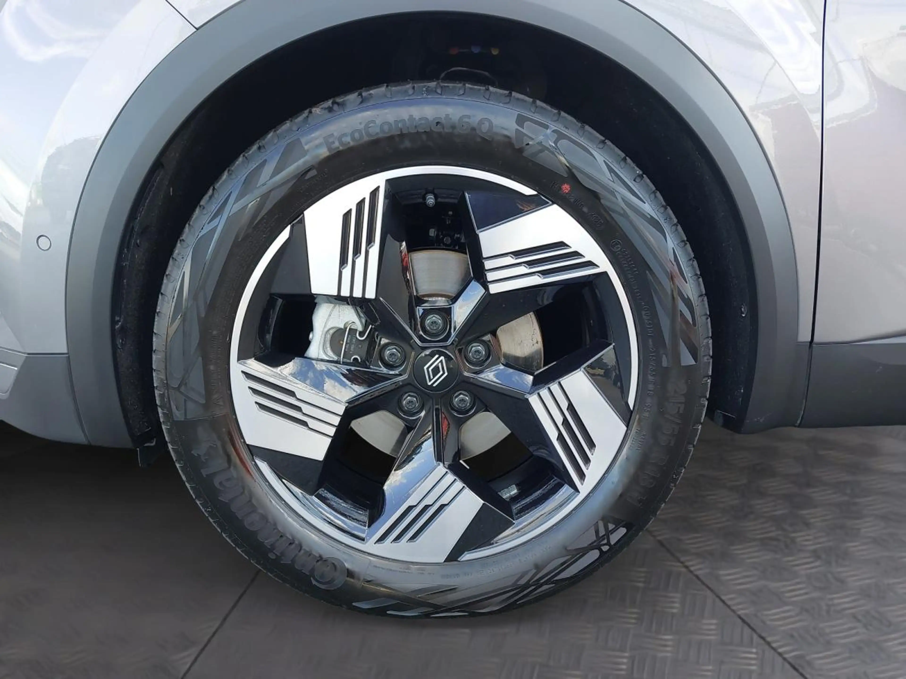 Renault Symbioz Techno Full Hybrid E-Tech 160 (MY25) — photo 14