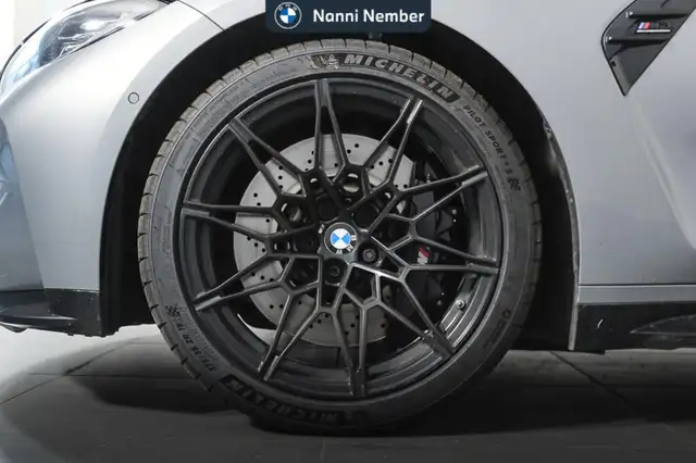 BMW M3 view 7