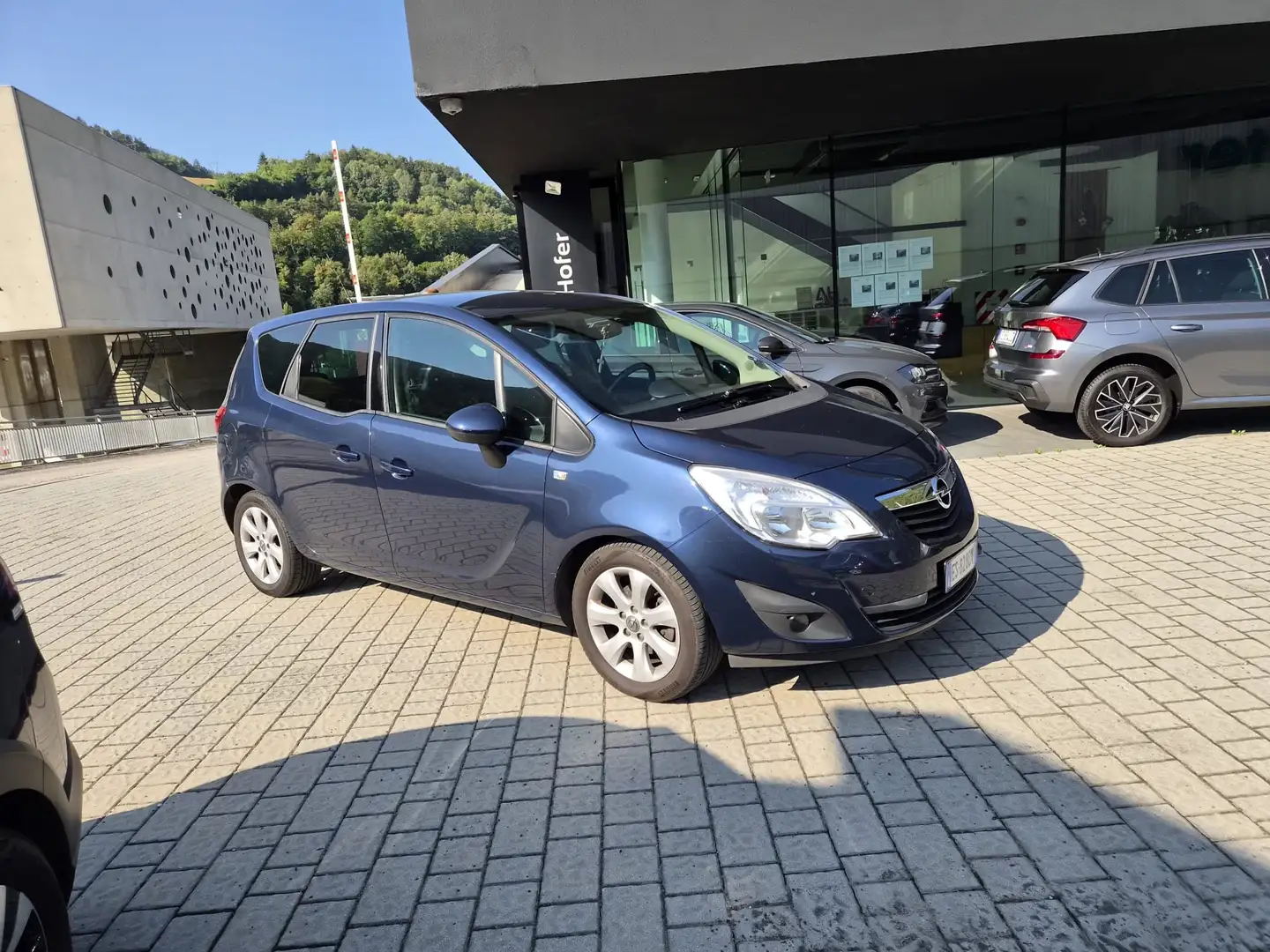 Opel Meriva Meriva 1,3 CDTI ecoflex Cosmo Start/Stop Euro5b!!! Schwarz - 1
