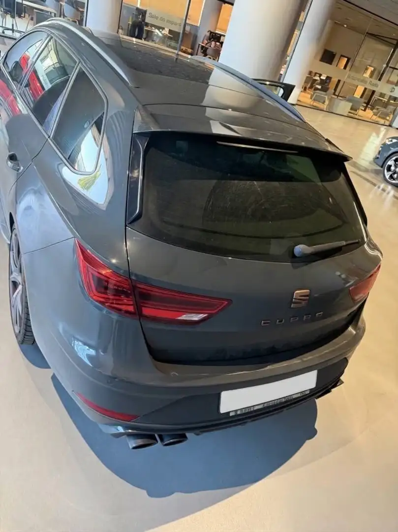 SEAT Leon León ST 2.0 TSI S&S Cupra R 4Drive DSG 300 - 2