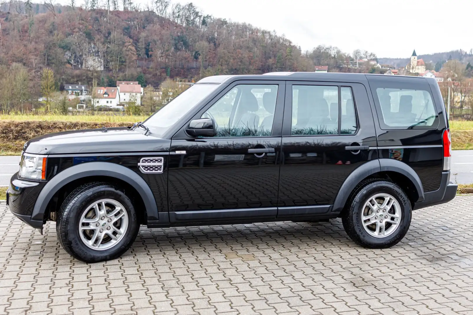 Land Rover Discovery Discovery TD V6 Aut. Family Limited Edition Schwarz - 2