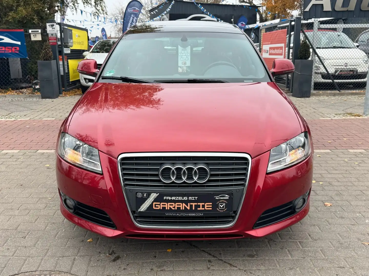Audi A3 Sportback 1.6 TDI Ambiente*Panorama*Klima*EU5 Red - 2