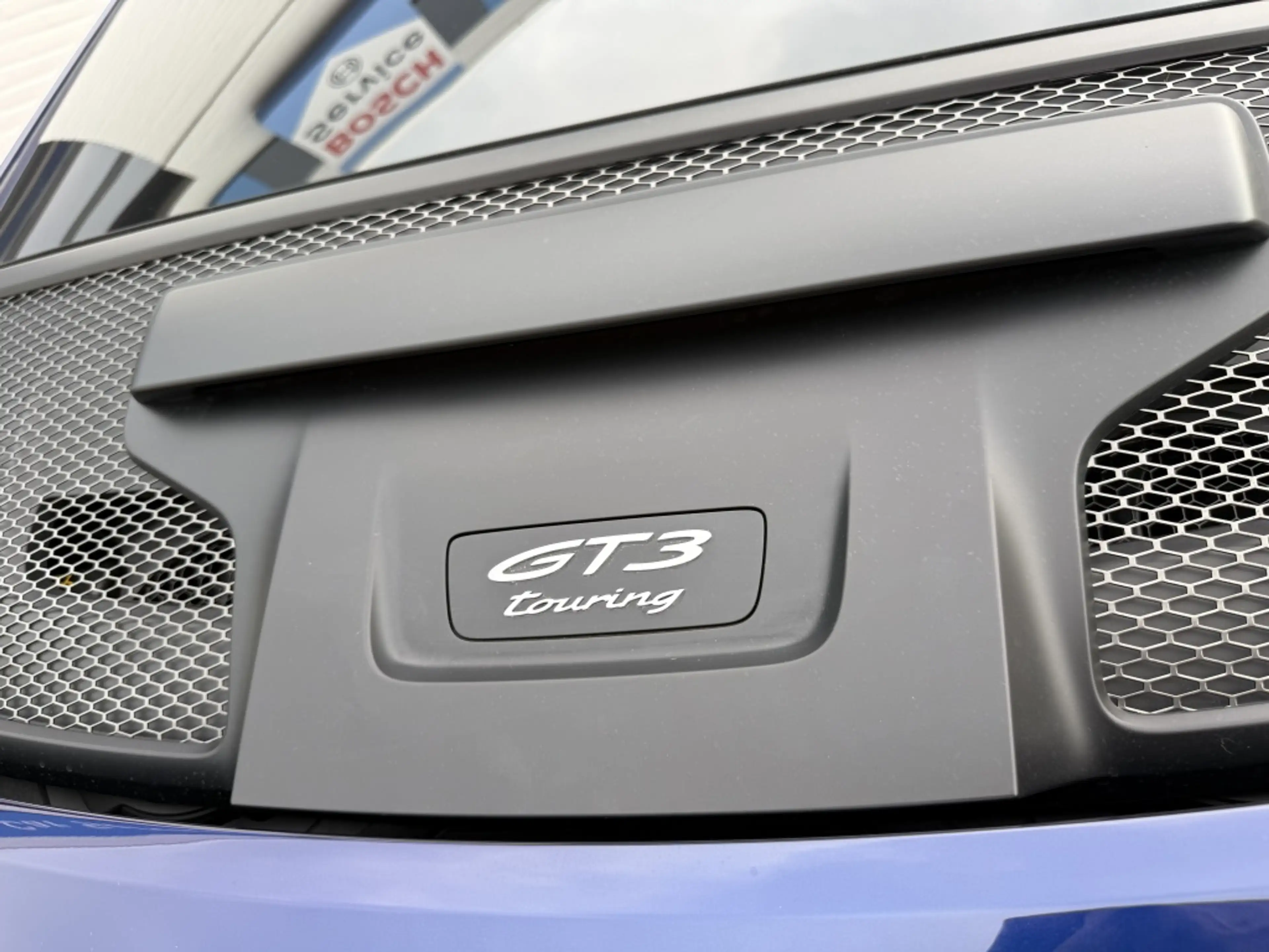 Porsche 992 992 4.0 GT3 Touring — photo 12