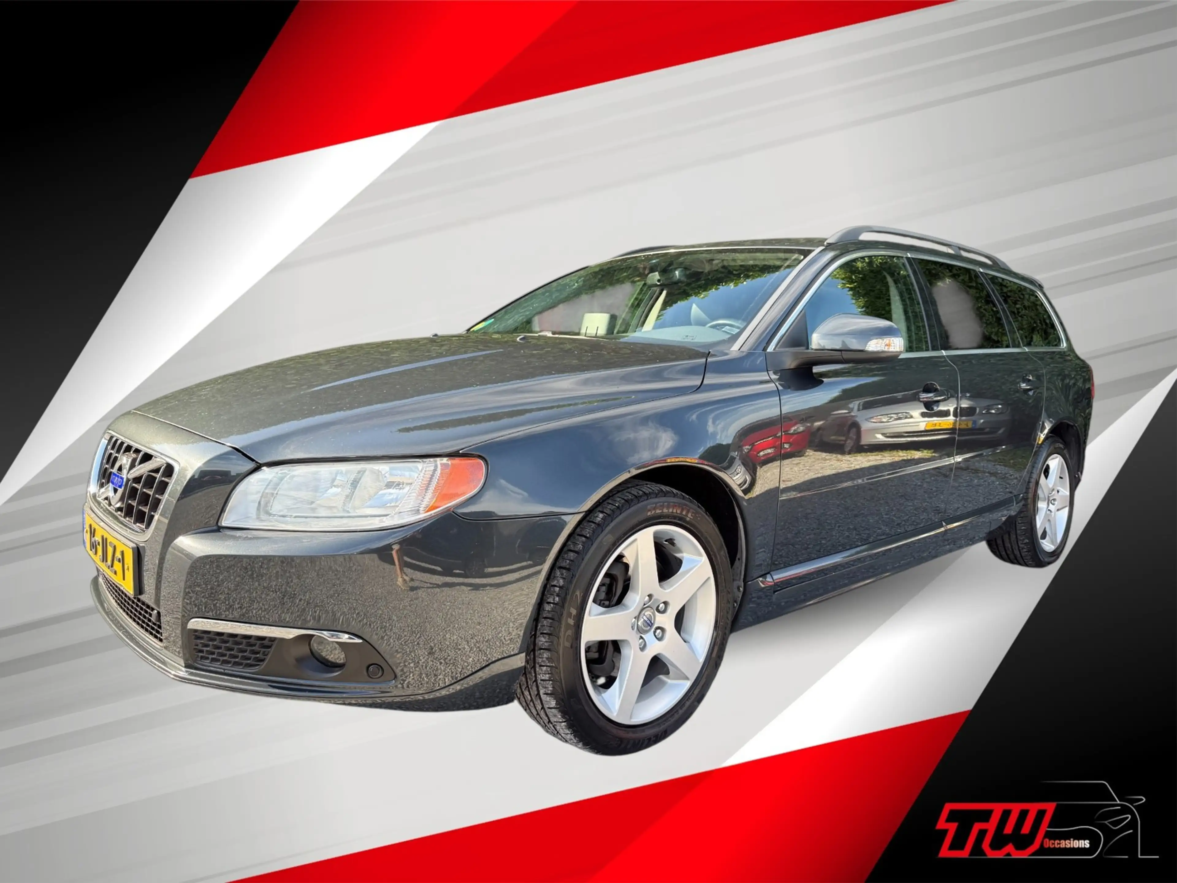 Volvo V70 2.5T Momentum AUT|NWE APK & DB-RIEM|NAVI|TREKH|LEE