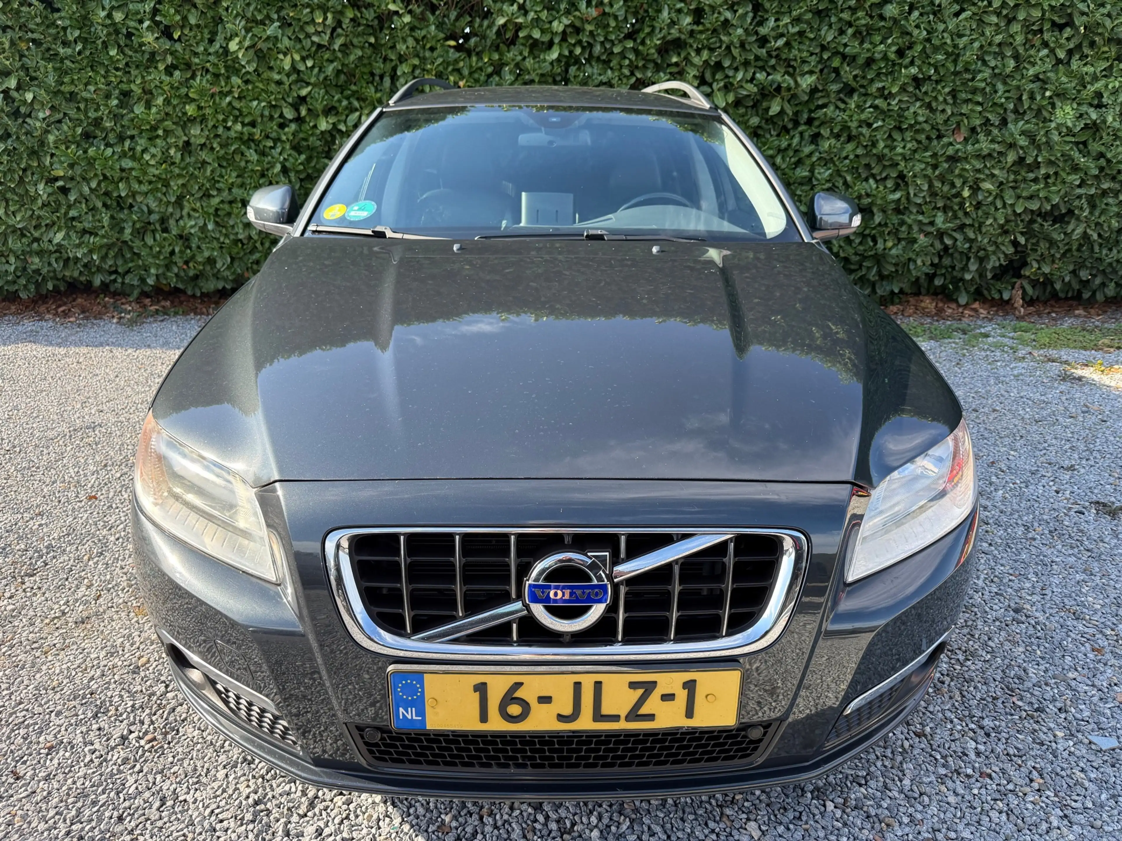 Volvo V70 2.5T Momentum AUT|NWE APK & DB-RIEM|NAVI|TREKH|LEE — photo 5