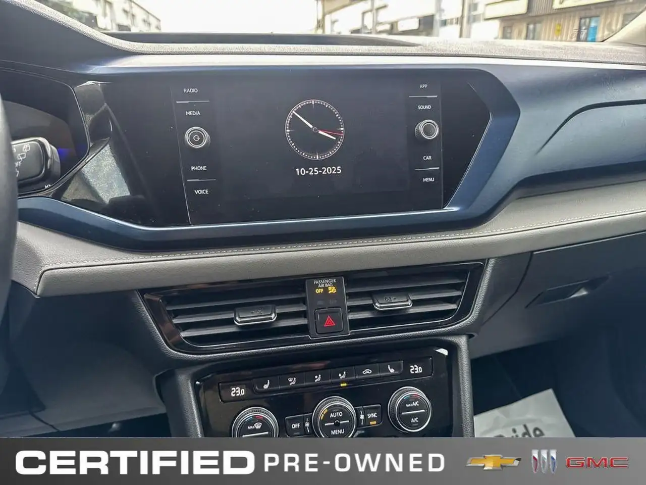 Volkswagen Taos снимка Volkswagen Taos