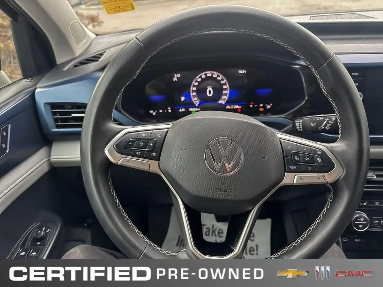 Volkswagen Taos снимка Volkswagen Taos