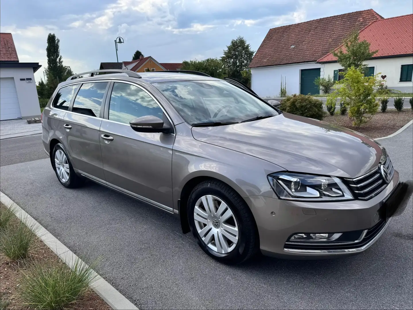 Volkswagen Passat Variant Behindertengerecht (Handbedienung & Ladeboy) - VW Passat Variant Comfortline BMT 2,0 TDI DPF DSG - neue Klimaanlage Braun - 1