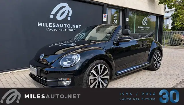 Volkswagen Maggiolino Cabrio TDI 150CV DSG pelle Apple CarPlay 19" Xenon