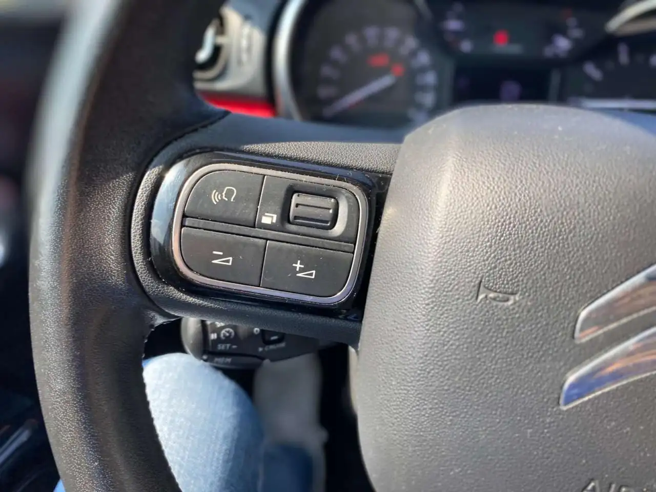 Citroen C3 C3 — photo 28